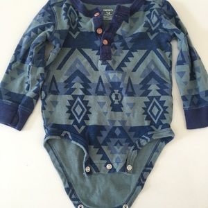 Carter’s Tshirt babyboys 12 months